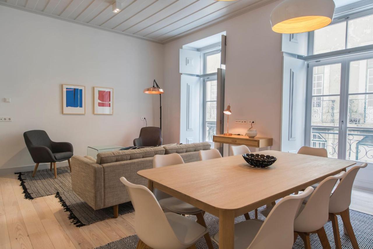 Lovelystay - Charming 3 Bedroom Wonder Downtown Лиссабон Экстерьер фото