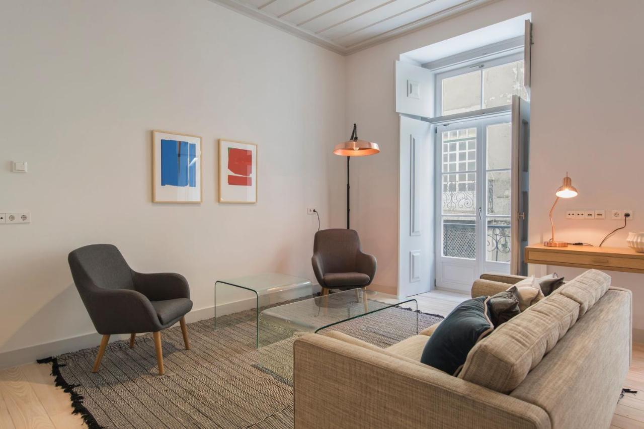 Lovelystay - Charming 3 Bedroom Wonder Downtown Лиссабон Экстерьер фото