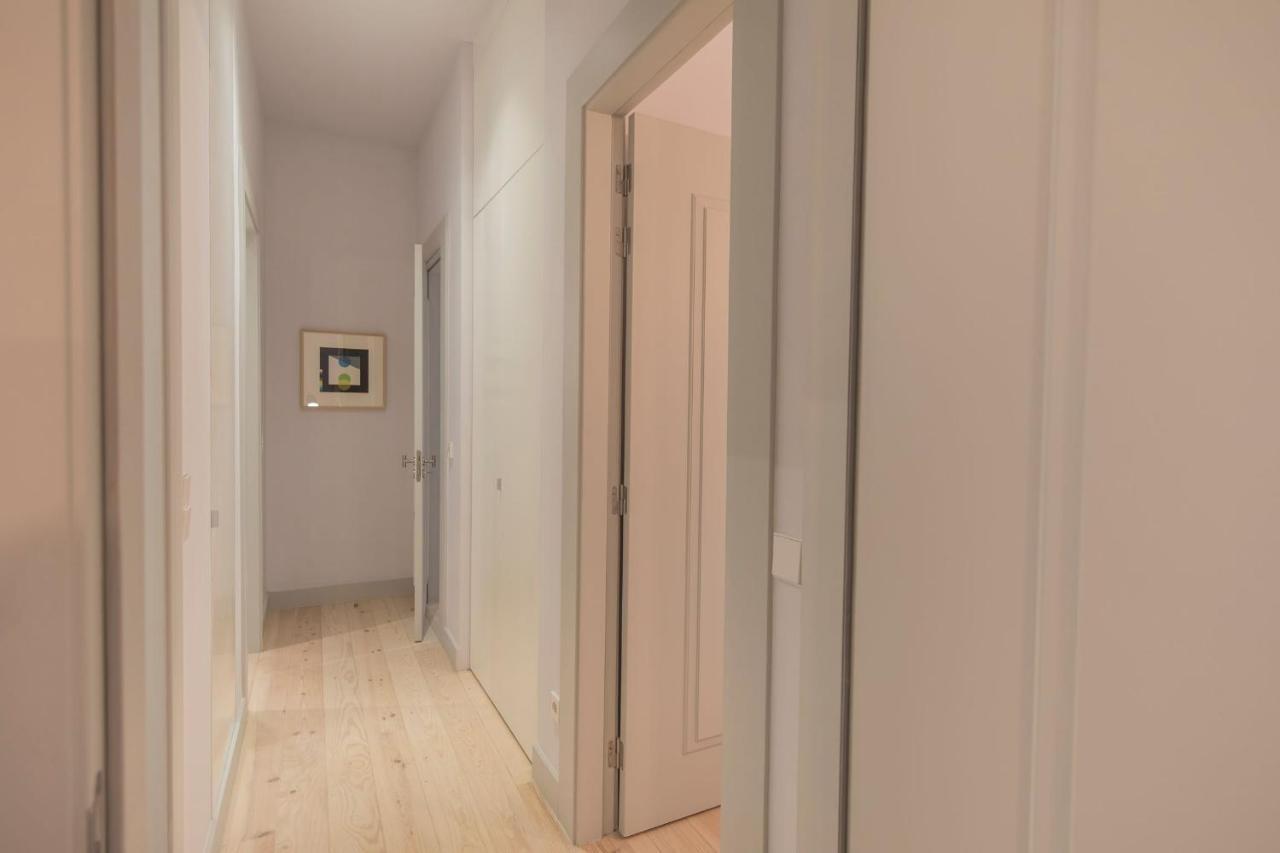 Lovelystay - Charming 3 Bedroom Wonder Downtown Лиссабон Экстерьер фото