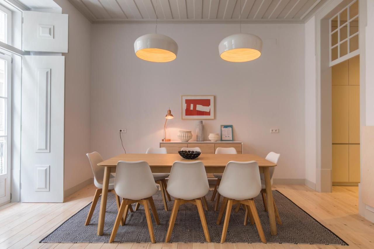 Lovelystay - Charming 3 Bedroom Wonder Downtown Лиссабон Экстерьер фото