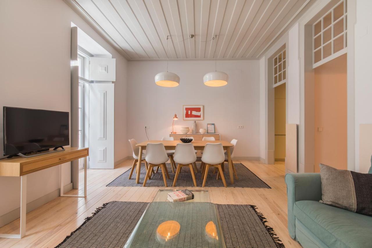 Lovelystay - Charming 3 Bedroom Wonder Downtown Лиссабон Экстерьер фото