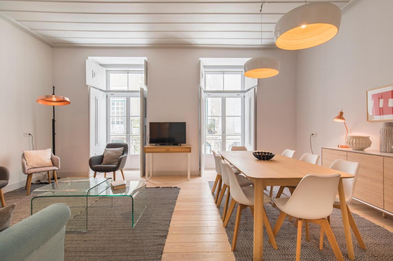 Lovelystay - Charming 3 Bedroom Wonder Downtown Лиссабон Экстерьер фото